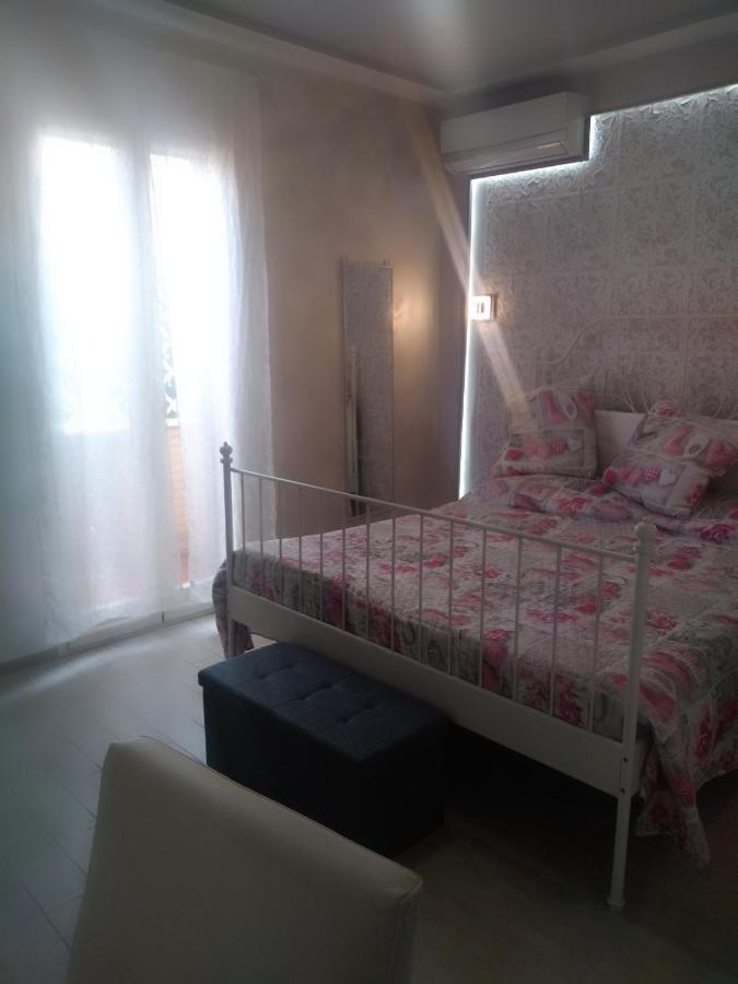 Rosilienza Suites Private Spa, Patio Garden Free Trasfer To & From Airport Fiumicino Exterior photo