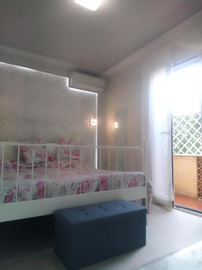 Rosilienza Suites Private Spa, Patio Garden Free Trasfer To & From Airport Fiumicino Exterior photo