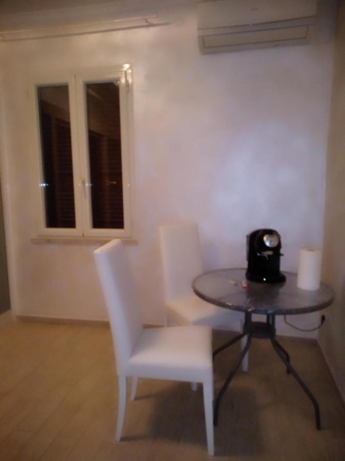 Rosilienza Suites Private Spa, Patio Garden Free Trasfer To & From Airport Fiumicino Exterior photo