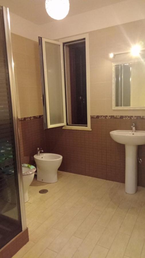 Rosilienza Suites Private Spa, Patio Garden Free Trasfer To & From Airport Fiumicino Exterior photo