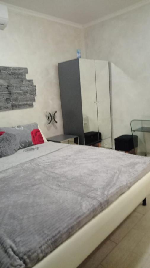 Rosilienza Suites Private Spa, Patio Garden Free Trasfer To & From Airport Fiumicino Exterior photo