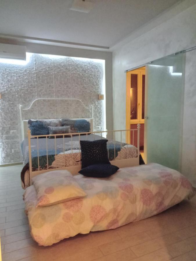 Rosilienza Suites Private Spa, Patio Garden Free Trasfer To & From Airport Fiumicino Exterior photo